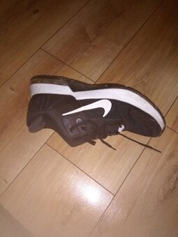 Adidasy Nike - 2