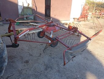 Zgrabiarka karuzelowa Deutz-Fahr - 2