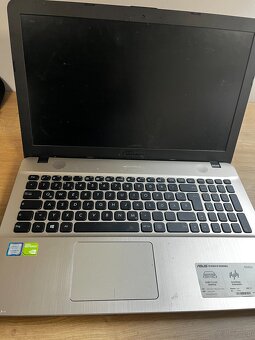 Sprzedam laptop ASUS R541U i5 z 2017 roku - 2