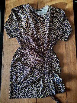Sukienka w panterkę - 2