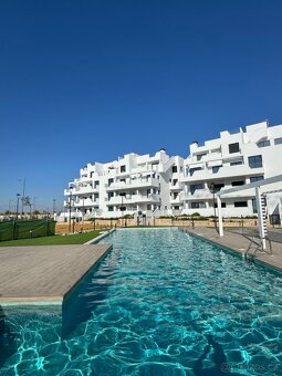 Projekcie Santa Rosalia Lake - 2