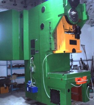 Prasa mimośrodowa LEK 250 - 2