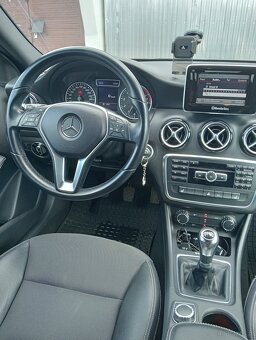 Piękny zadbany Mercedes 1.6 122km benzyna - 2