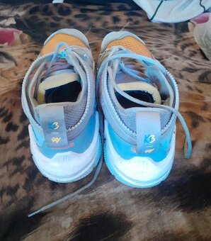 Buty Jordan edycja limitowana rozmiar 46 - 2