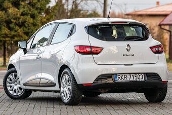RENAULT CLIO - 2