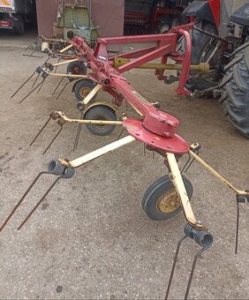 Przewracarka przetrząsacz karuzelowy PZ FANEX 500 - 2