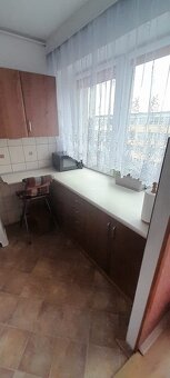 2 pokoje, 37.70m2, IV piętro, umeblowane, ul. Podmiejska - 2