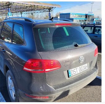 Sprzedaż samochodu osobowego Volkswagen Touareg - 2