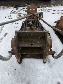 Młot hydrauliczny H120ES - 2