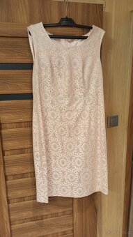 Elegancka sukienka wizytowa z narzutką - 2