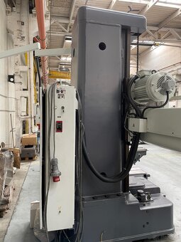 TOS Varnsdorf W 100 A - Wytaczarka Stołowa - 2