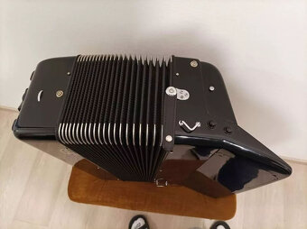 Akordeon 120 basów, kolor czarny, używany - 2