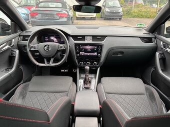 2019 Skoda Octavia Combi RS - 2