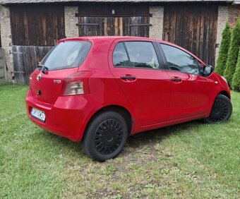 Toyota Yaris II 1,3 VVT-i benzyna 87KM - 2