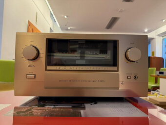 Accuphase E-800 ( Price: 5000 EUR ) - 2