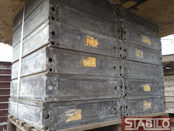 Szalunek słupowy systemu Manto Huennebeck - 2