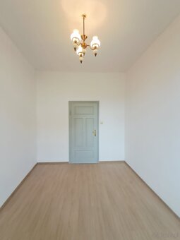 Kawalerka w centrum Kalisza | 23,68 m² | Piwnica,parking - 2