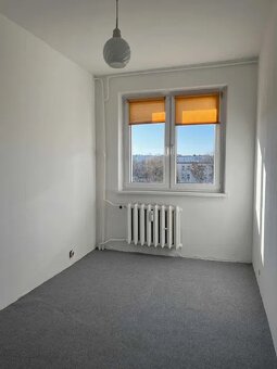 Mieszkanie o pow. 53m2, balkon, IV piętro,os. Asnyka - 2