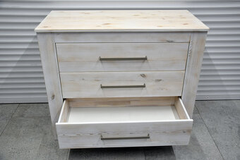 komoda sosnowa z szufladami - jak nowa - 2