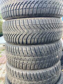 Opony Zimowe 205x55x16 - 2