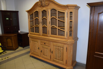 kredens z drewna dębowego - super stan - 2