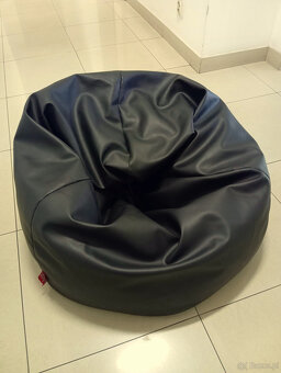 fotel pufa z ekoskóry - 2