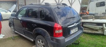 Hyundai Tucson - 2