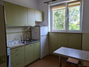 BEZPOŚREDNIO do wynajęcia - Centrum OTWOCK k/Warszawy 60m2 , - 2