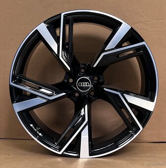 22 cale Audi RS6 RS7 4K C8 4K0601025DH 10,5Jx22 ET19 - 2
