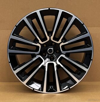 Volvo XC90 2016-2026 9J x 22 ET38,5 5x108 32294604 - 2