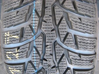 205/60R16 NOKIAN WR D4 - nr.P127 - 2