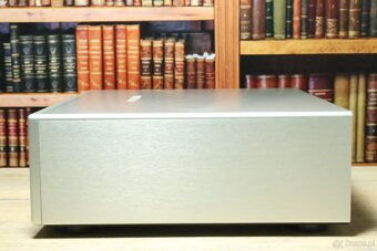 EMM Labs XDS1 SE SACD CD Player ( Price : 4200 EUR ) - 2
