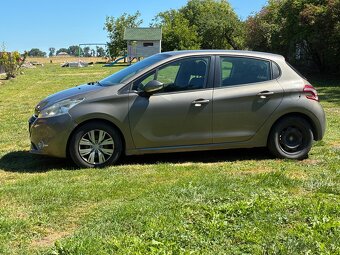 Peugeot 208 - 2