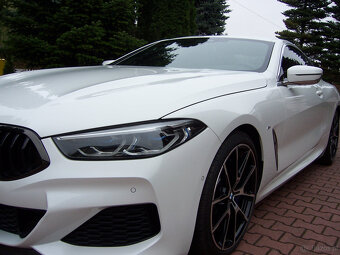 BMW 850i - 2