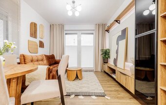 3 pokoje, 51 m2, balkon, I piętro, winda, do zamieszkania, P - 2