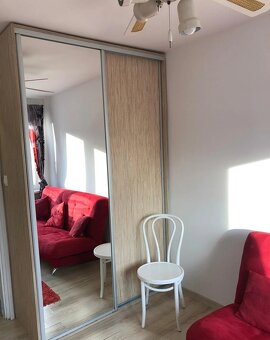 Do wynajęcia mieszkanie w ścisłym centrum Legnicy - Rynek 16 - 2