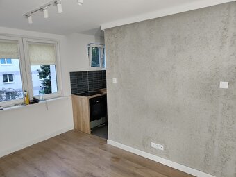 2 pokoje,32m2,balkon, III p., po remoncie. Os. Kaliniec - 2