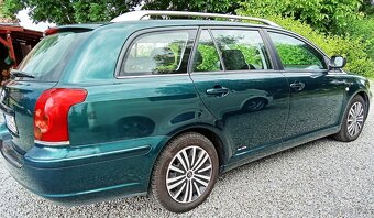 toyota avensis kombi - 2