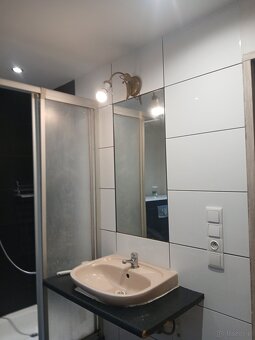 Do wynajęcia piętro domu - 2