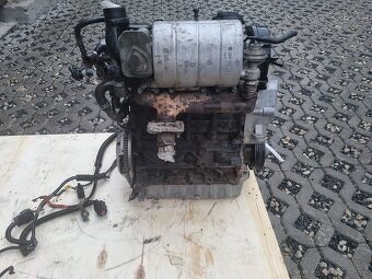 Silnik 1,9 SDI 47kw kompletny silnik 148.000km - - 2