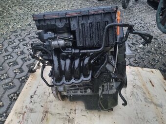 Silnik 1,4 i 59kw Typ: Bdu top stan 56.000km - 2