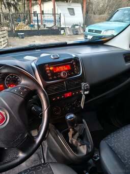 Sprzedam auto dostawcze fiat Doblo - 2