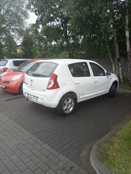 Sprzedam samochód Dacia Sandero - 2