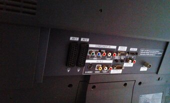 dwa telewizory do serwisu LCD 42cale - 2