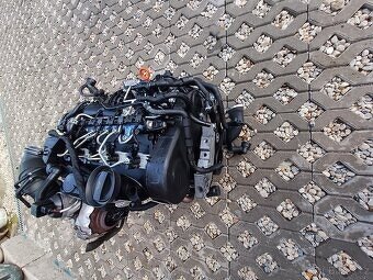 Silnik 2,0 tdi 125kw typ CBBB kompletny 011 - 2