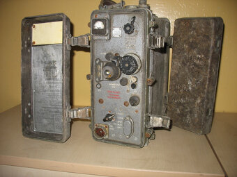 Radiostacja R-105M - 2