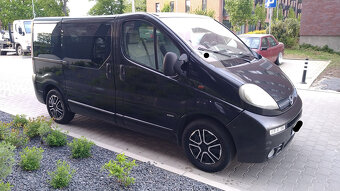 opel vivaro 2005r klima 6 osobowy 1.9 - 2