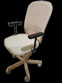 Sprzedam fotel obrotowy Ikea Flintan stan idealny. - 2