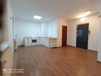 Sprzedam bezpośrednio mieszkanie 42.1 m2 przy Metrze Ursynów - 2