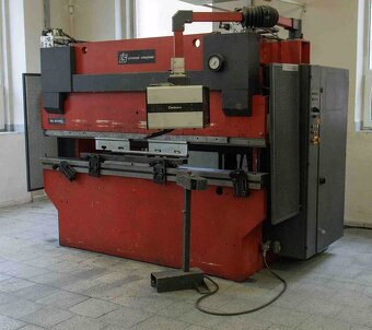 Liptovské strojárne HOL 80/2500 Prasa krawędziowa / CNC - 2